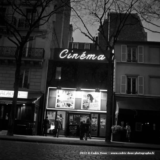2012 Paris la nuit Cinema quartier