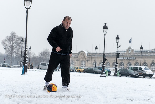 Paris 2013 football neige