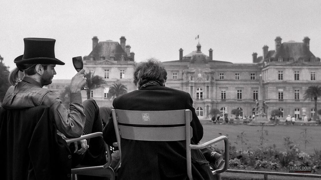 Apéritif dans le Jardin du Luxembourg