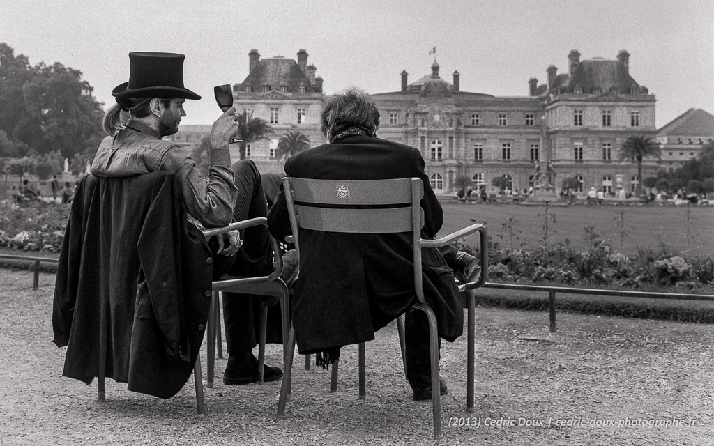 Apéritif dans le Jardin du Luxembourg