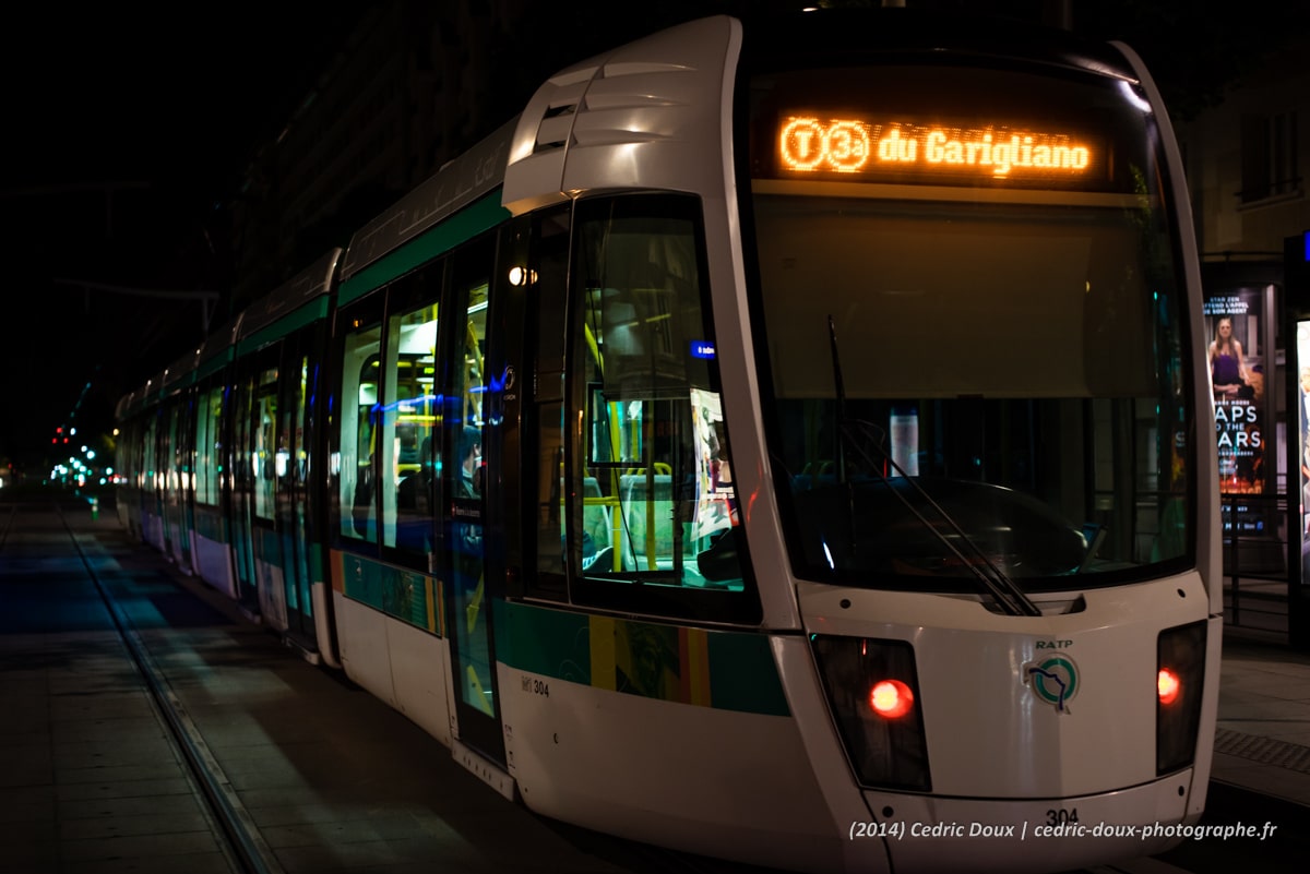 Promenade dans Paris la nuit