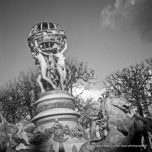 Photo d'Art Paris en noir et blanc