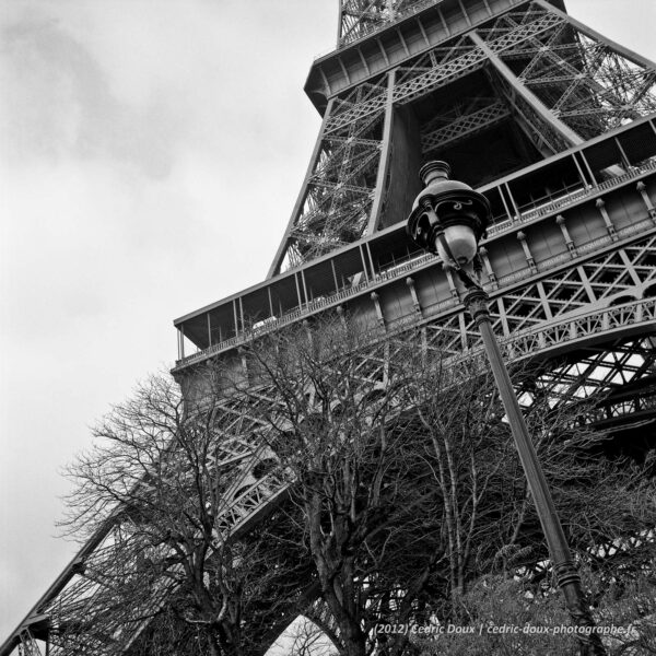 La Tour Eiffel en noir et blanc