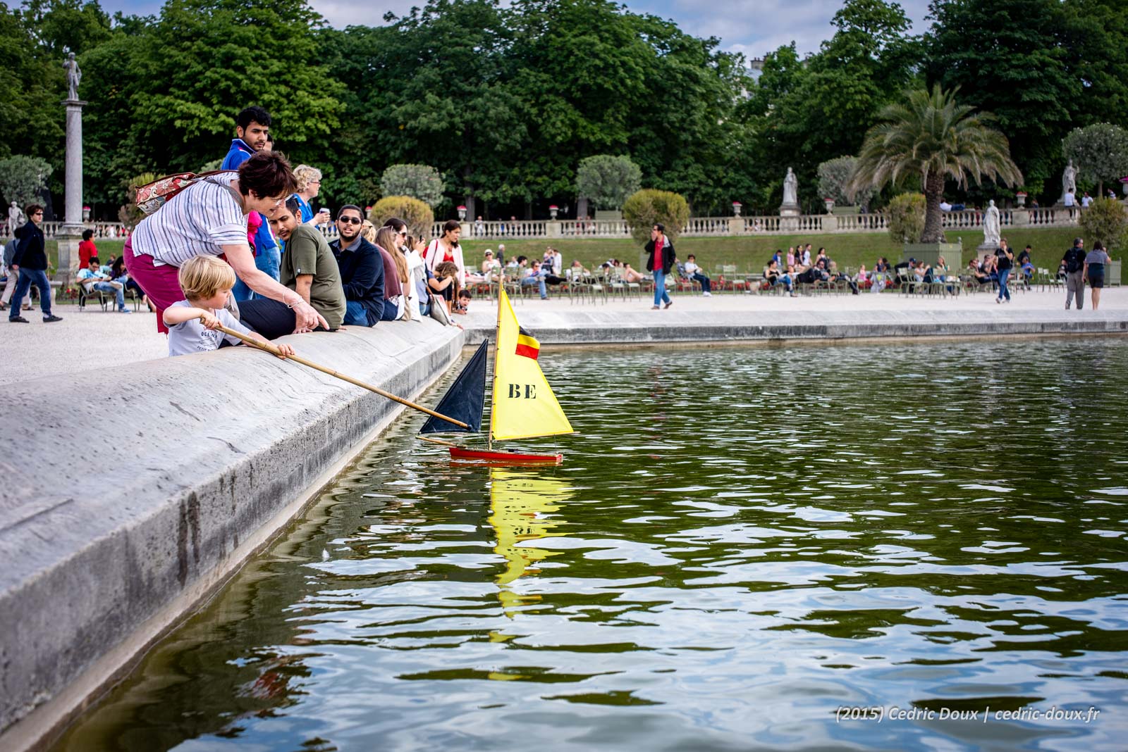 Paris, Jardin du Luxembourg, une aire de jeux pour les enfants.