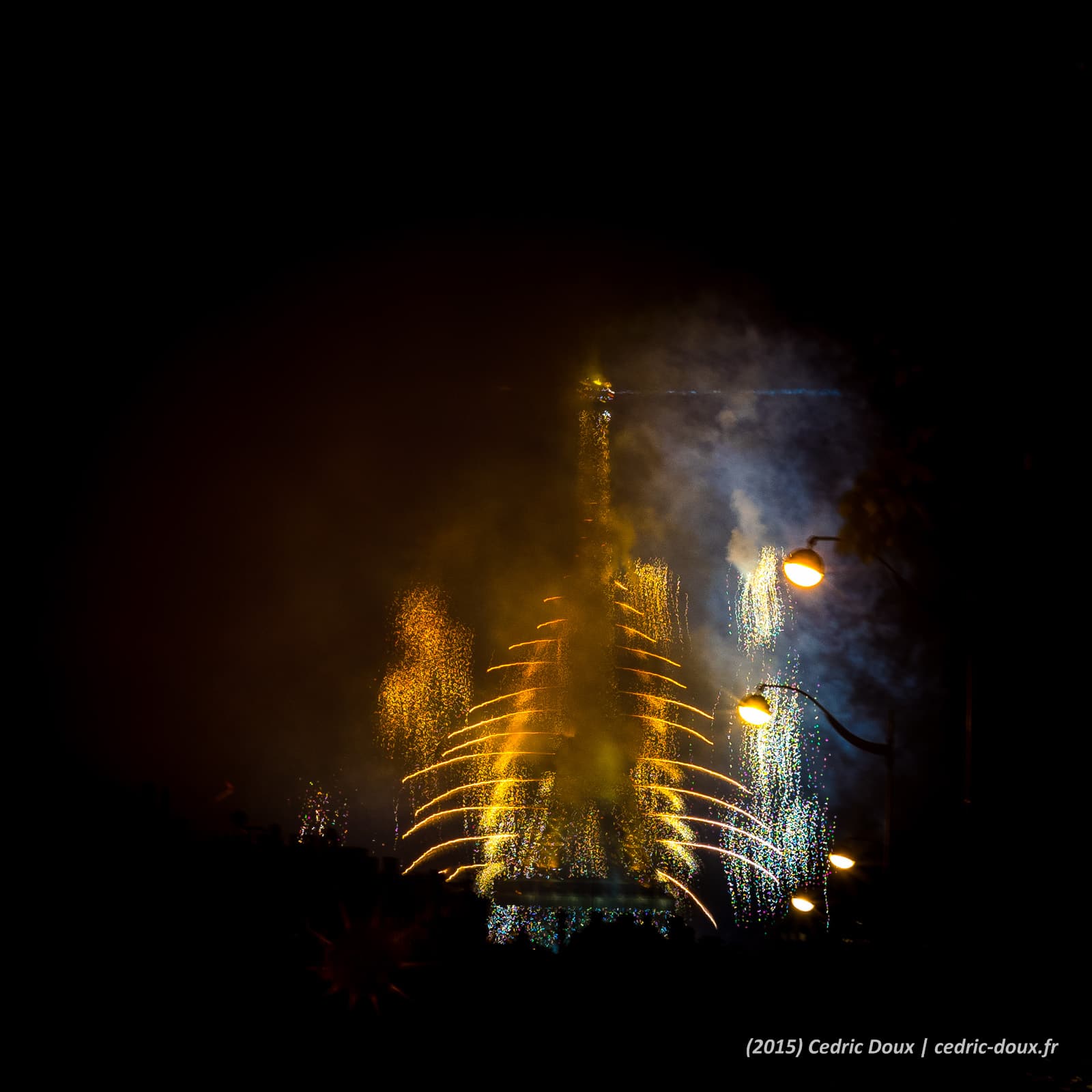 Feu d'Artifice du 14 Juillet 2015 Tour Eiffel - Paris 2015