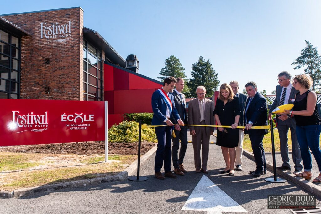 Inauguration de lécole de boulangerie de Lamotte-Beuvron
